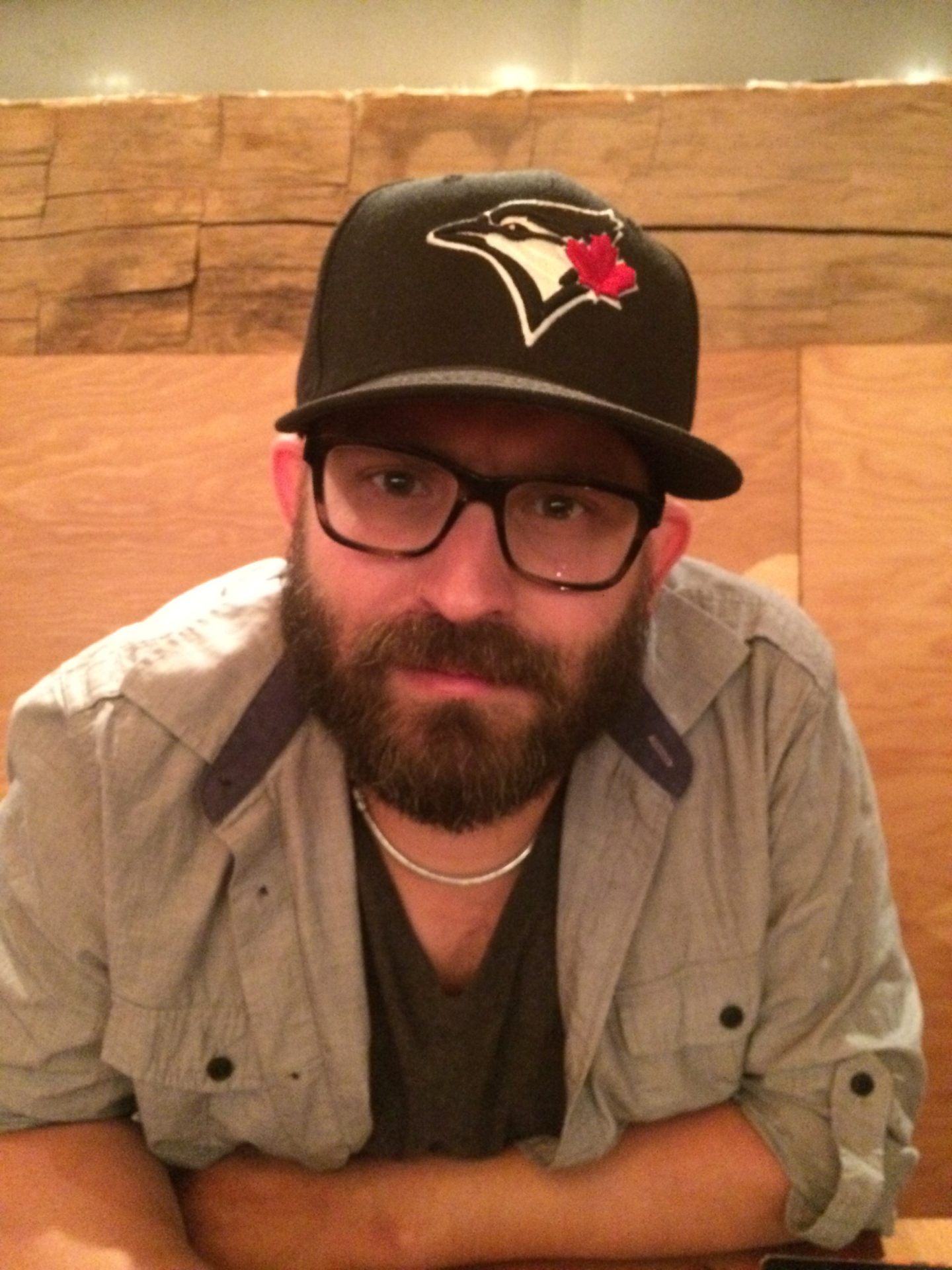 Beardy boyfriend, let me put flowers in your hair?