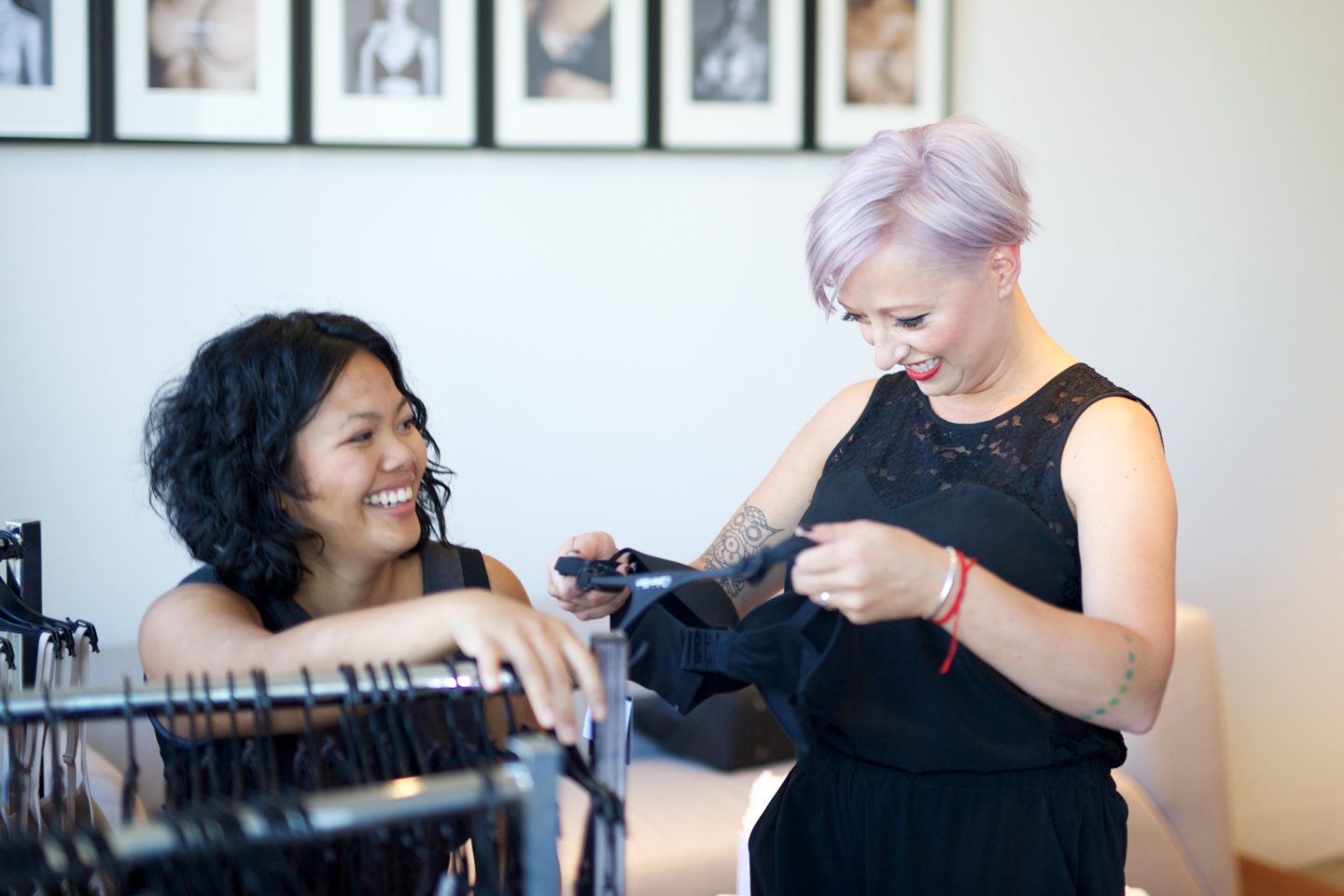 RE_EssentialsLounge5 26