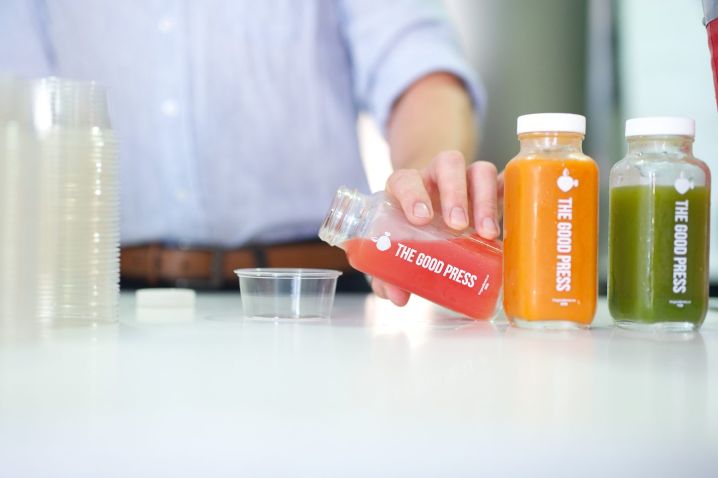 RE_EssentialsLounge5 33