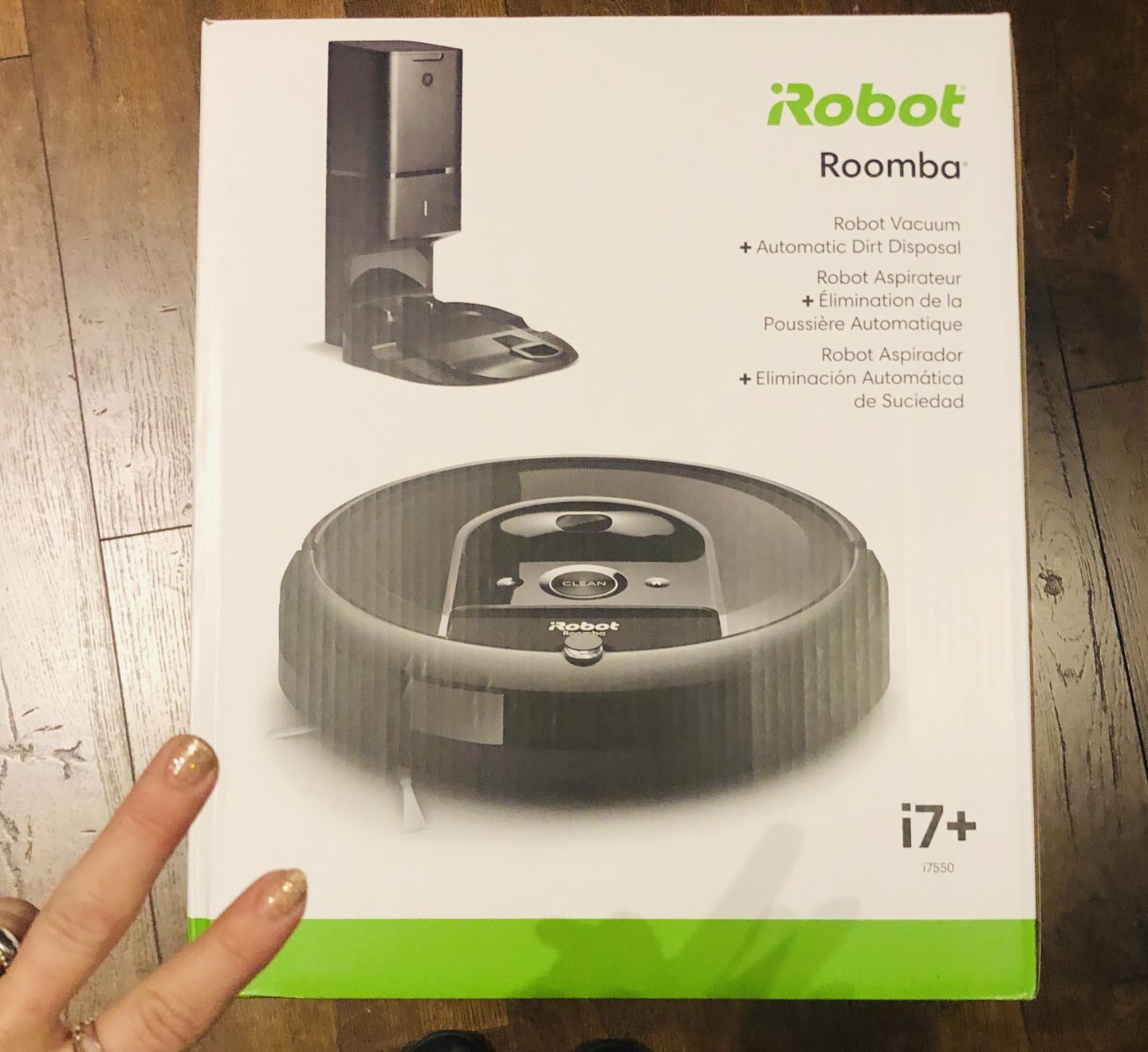 casie stewart, pridyct review, roomba, roomba i7, tech, toronto, blogger